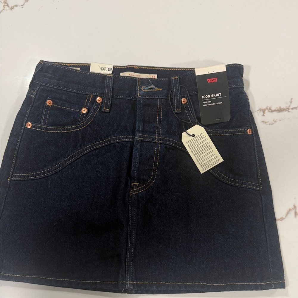 Levi's Women's Denim icon Skirt - Dark Blue